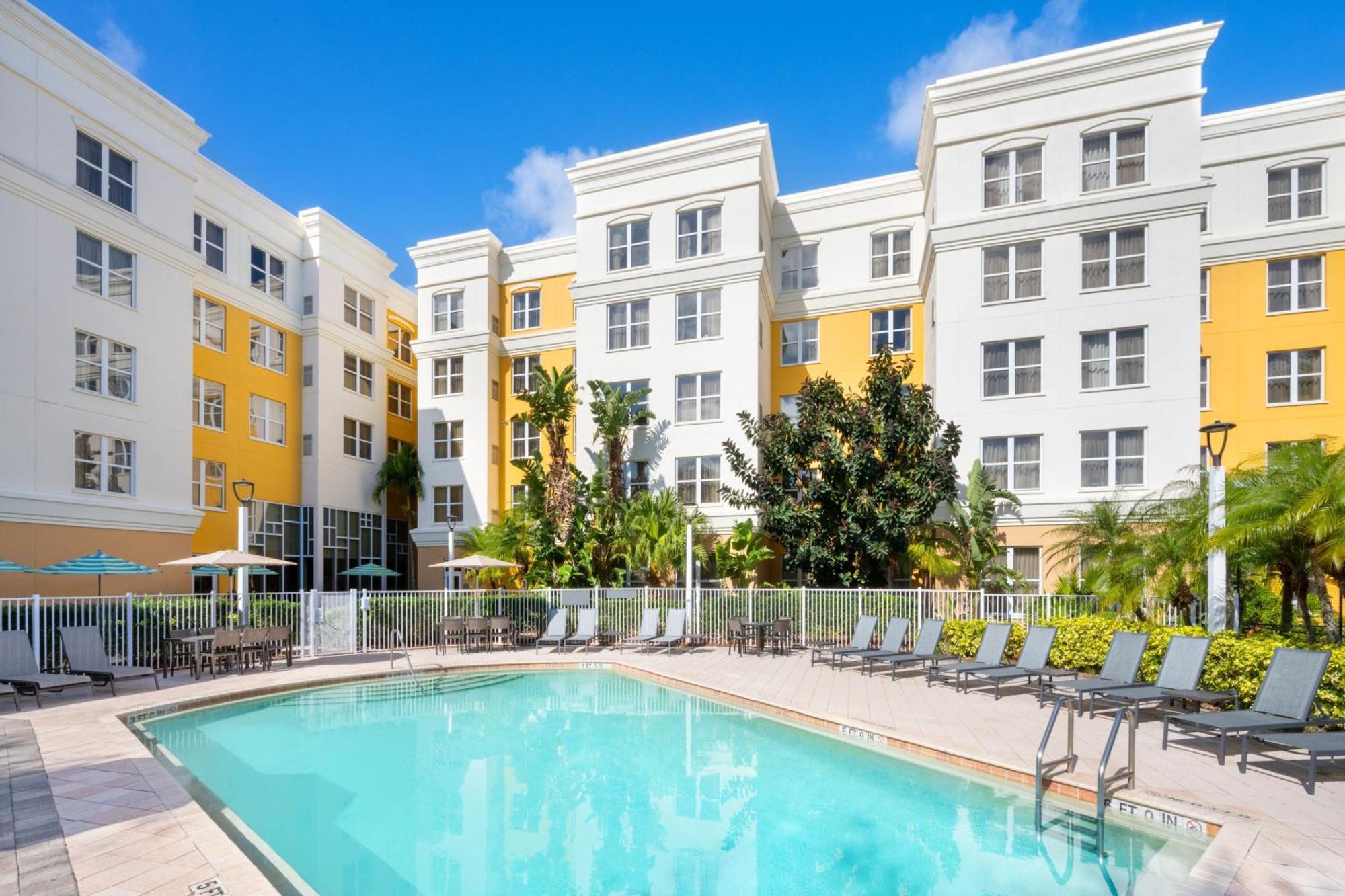 Residence Inn By Marriott Daytona Beach Speedway/Airport Ngoại thất bức ảnh